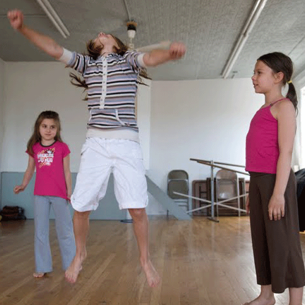 Physical_Theater_2009_by-Angela-Jimenez_600X600.png